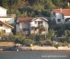 Vila Kraljevic, privat innkvartering i sted Lepetane, Montenegro
