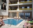 Lux apartman sa bazenom i privatnom plazom, ενοικιαζόμενα δωμάτια στο μέρος Saranda, Albania