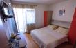 Room 2+0 T Apartments Tucepi Jakic, private accommodation in city Tučepi, Croatia