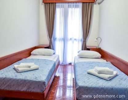 Apartmani Danica, Stanza utile, alloggi privati a Sutomore, Montenegro - Apartmani Danica - pomoćna