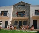 Mylos Apartments, private accommodation in city Pylos, Greece