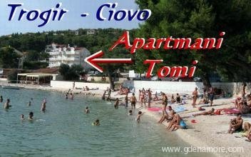 Trogir (île de Ciovo) Appartements et chambres au bord de la mer et de la plage, logement privé à Trogir, Croatie