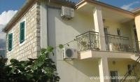 Apartman, частни квартири в града Zelenika, Черна Гора