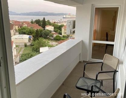Bulaia Appartamento, , alloggi privati a Bijela, Montenegro - 354312483_1309291323320167_2772453403140332479_n