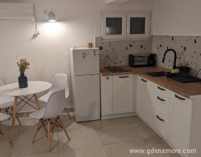 PEMADJO, privat innkvartering i sted Lastva Grbaljska, Montenegro - IMG-69a136f299483ab9f41c6cc427382376-V