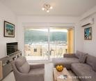 Boka - Panorama - Luks stan sa perfektnim pogledom, private accommodation in city Djenović, Montenegro