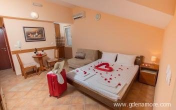 Adzic Apartments, private accommodation in city Budva, Montenegro