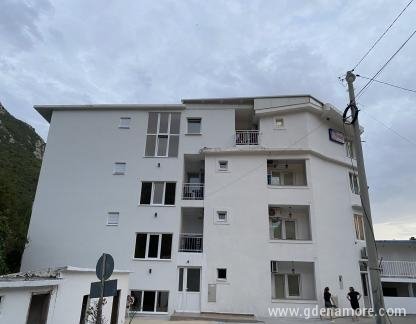 Apartmani Dinastija Zivkovic, ενοικιαζόμενα δωμάτια στο μέρος Čanj, Montenegro - 20240711_163751