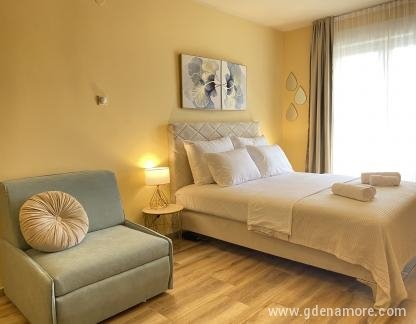 Wohnung im Zentrum, Privatunterkunft im Ort Petrovac, Montenegro - D747B9CE-9669-4024-B0DB-46308A935A3E