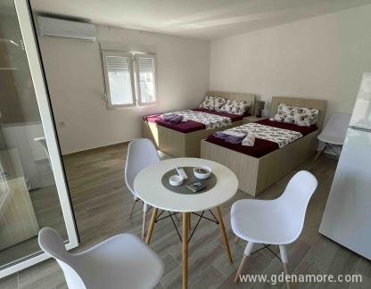 Apartmani Jeja, Magán szállás a községben Sutomore, Montenegr&oacute; - viber_image_2024-07-08_23-08-41-628