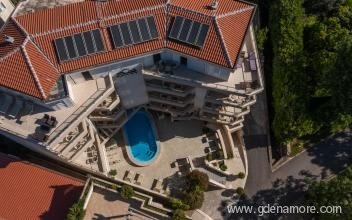 Apartments Del Mar, Privatunterkunft im Ort Petrovac, Montenegro