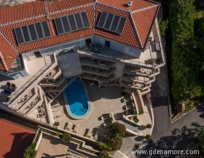 Apartments Del Mar, Magán szállás a községben Petrovac, Montenegr&oacute; - 1