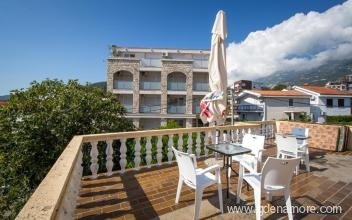 Guest House Lotos, Privatunterkunft im Ort Bečići, Montenegro