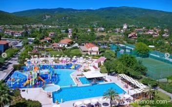 Cronwell Platamon Hotel, private accommodation in city Platamonas, Greece