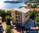 Apartments Venezia, privat innkvartering i sted Sutomore, Montenegro