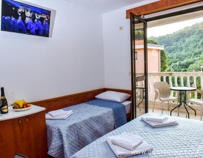 apartmani Loka, Лока, стая 7 с тераса и санитарен възел, частни квартири в града Sutomore, Черна Гора - DPP_7874