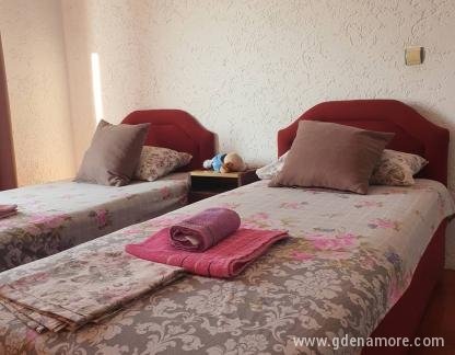 villa Grafenberg, , privat innkvartering i sted Ulcinj, Montenegro - IMG-20edfe8f217fc734b67d8c50c1d9253c-V