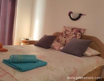 Villa Grafenberg, Doppelzimmer, Privatunterkunft im Ort Ulcinj, Montenegro - IMG-62725fe1e531dff376b4eb9a585b2b42-V