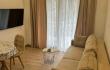 Apartman 1 i Apartman 2 (identicni su) u Alex Apartments , privatni smeštaj u mestu Dobrota, Crna Gora